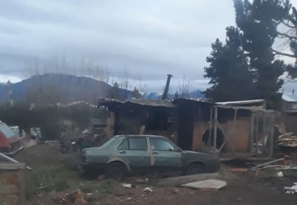 Una familia de San Franisco IV perdió todo en un incendio