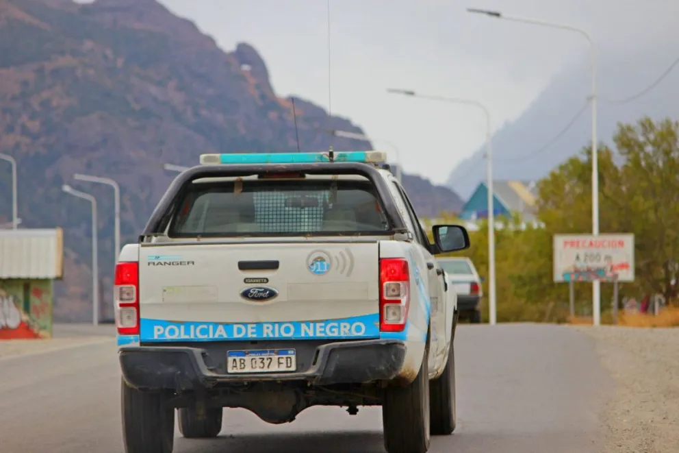Una pareja ingresó armada a una vivienda y amenazó a sus dueños