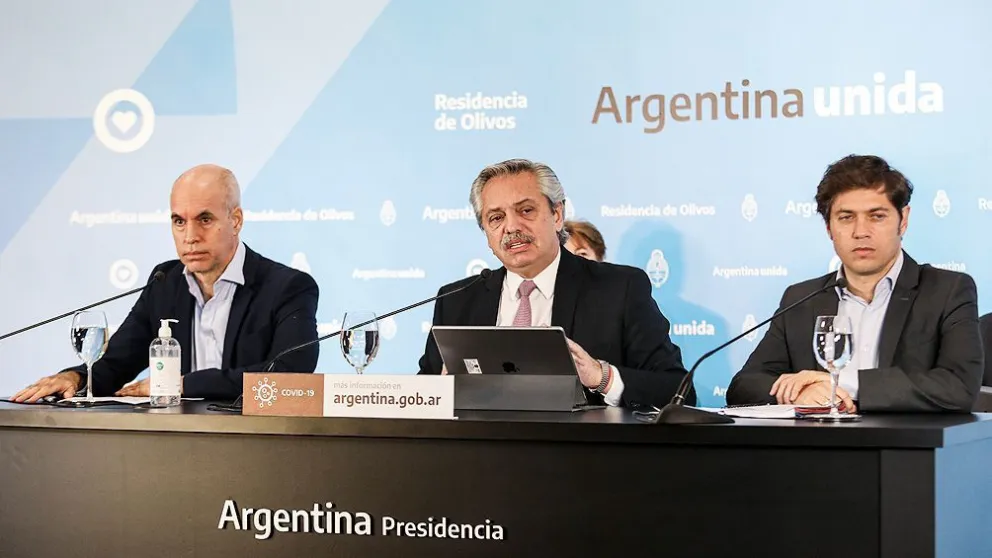 Fernández se reunió con Kicillof y Larreta y anunciará mañana cómo sigue la cuarentena