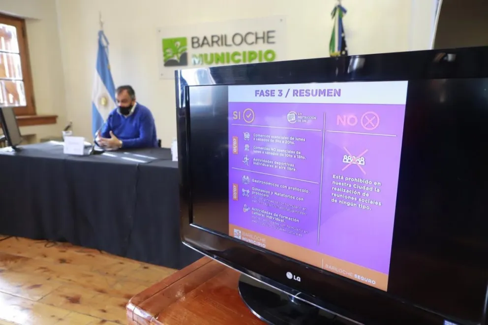 Covid-19: Gennuso aislado y el Palacio municipal cerrado