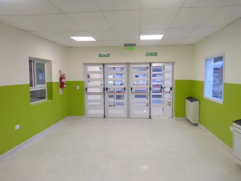 La escuela permanecerá con clases suspendidas hasta que se resuelva el tema de las ratas. Foto archivo: Marcelo Martínez