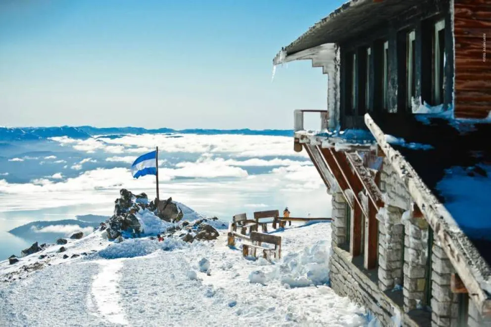 Catedral Alta Patagonia brindó información sobre los Pases Residente