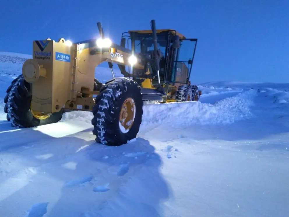 Sólo pueden pasar vehículos 4x4 por la Ruta 23