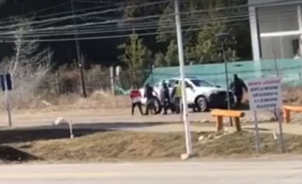 Se pide la intervención del Ministerio de Seguridad ante la detención de una mujer