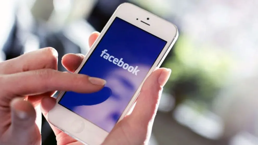 El Poder Judicial ordena a Facebook eliminar fotos de niñas subidas por su padre