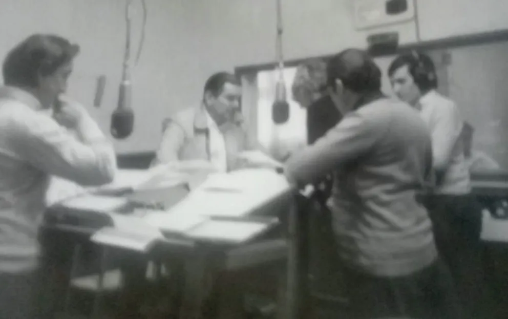 José Jalil, Martín Galarraga, Oscar Enrique Bianchi y "Pancho" García haciendo radio.