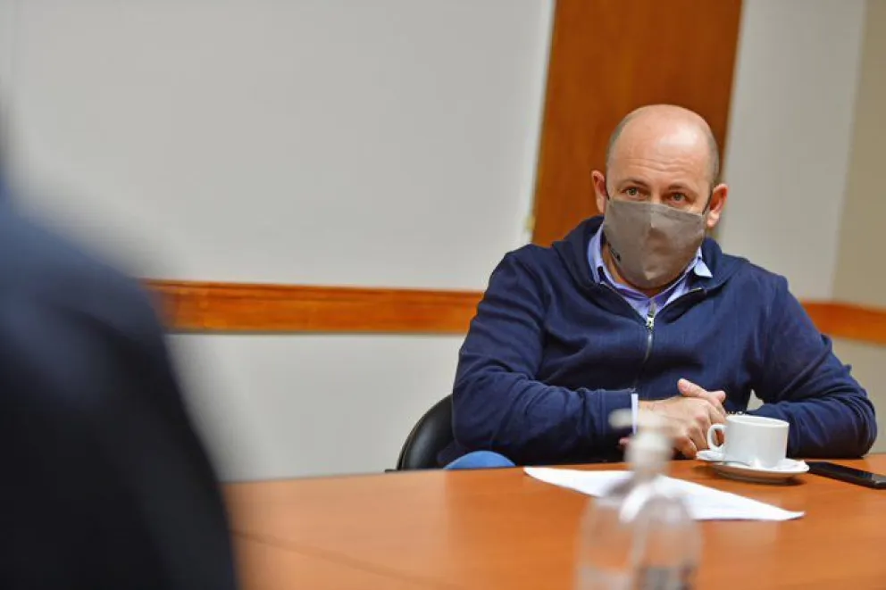 El vicegobernador de Chubut dio positivo en coronavirus