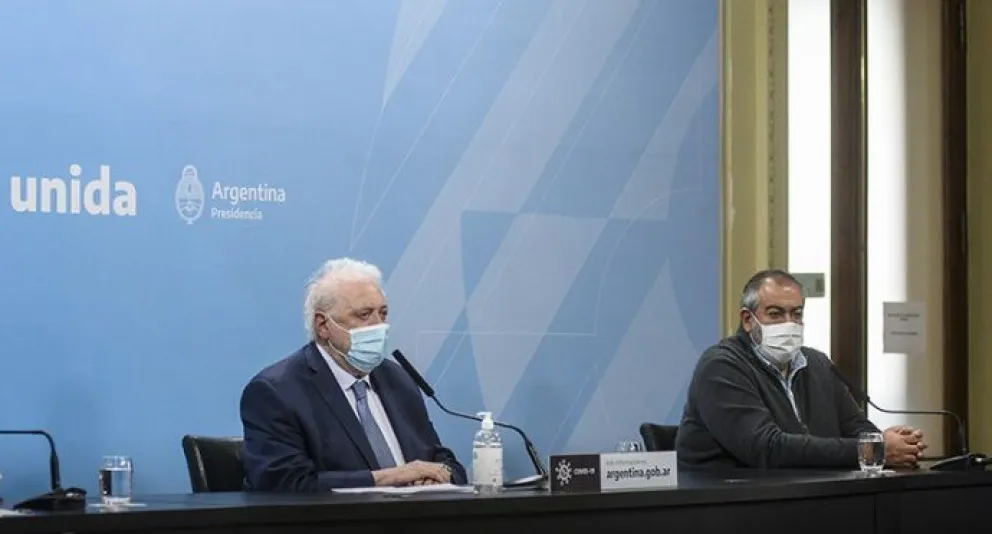 El Gobierno extendió el bono de 5.000 pesos a personal de la salud por 90 días