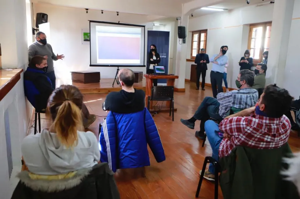 Reactivación del turismo: Gennuso mantiene reuniones con referentes del sector