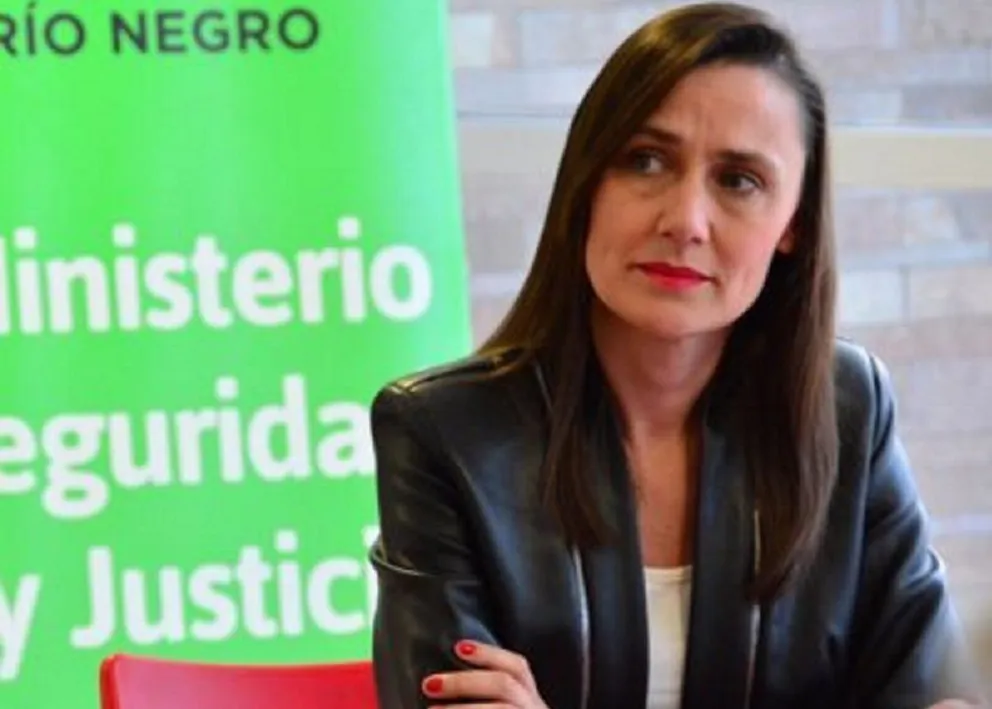 Minor viaja a Buenos Aires por el nuevo comando de fuerzas federales