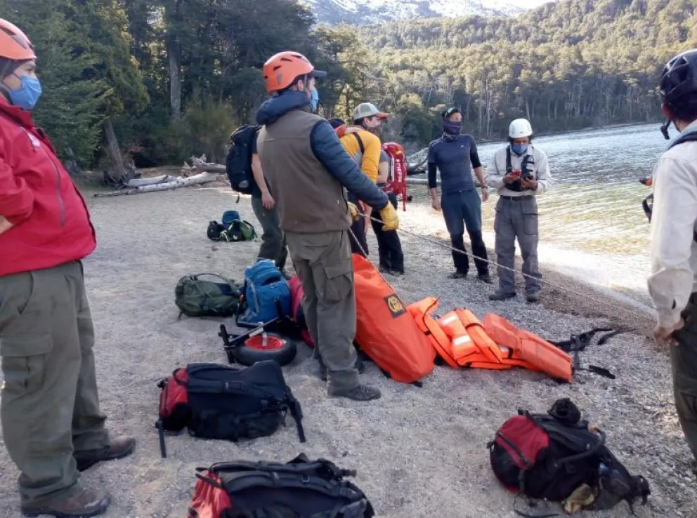 Rescataron a una joven que se accidentó en Playa Muñoz
