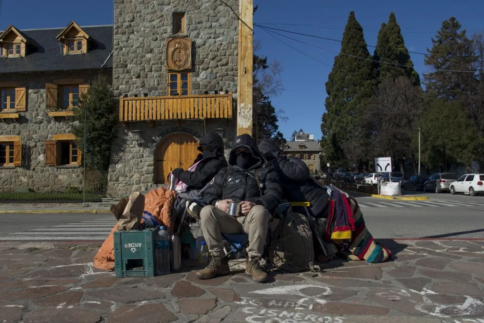 Los familiares afirmaron que endurecerán las medidas de fuerza. 