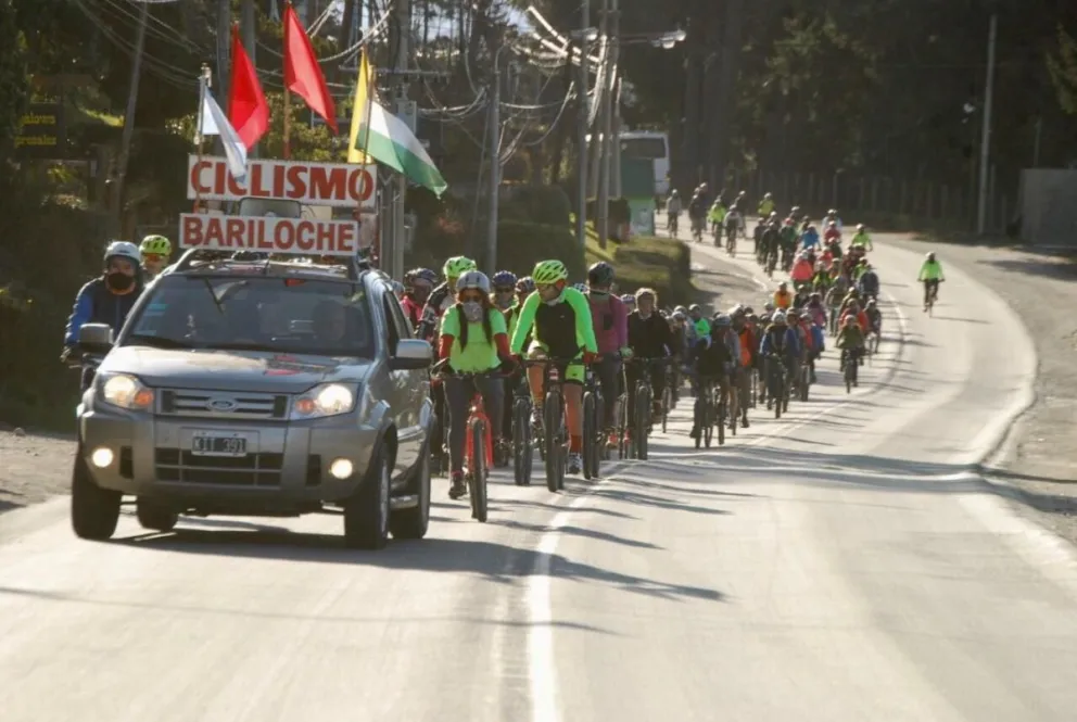 "Un montón de vecinos poniendo el cuerpo para defender la vida"