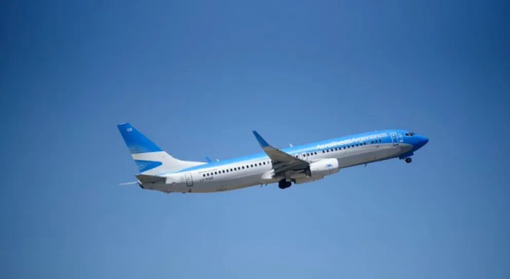 Aerolíneas Argentinas anunció el retorno de los vuelos entre Bariloche y Viedma