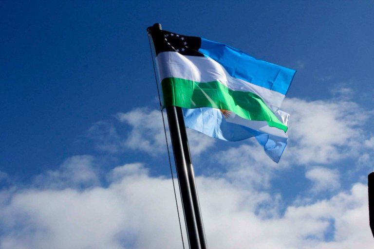 Qu Significan Los Colores De La Bandera De R o Negro ANB qu-significan-los-colores-de-la-bandera-de-r-o-negro-anb