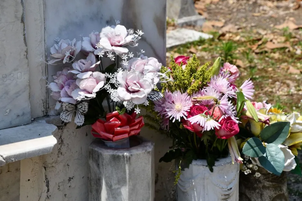 El Cementerio Municipal abrirá el fin de semana del Día de la Madre