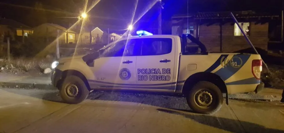 Irrumpió en una vivienda, atacó al propietario y terminó detenido