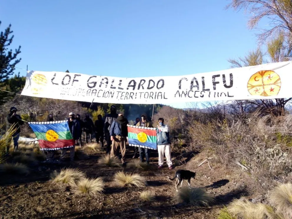 Tensión en El Foyel por la instalación de una comunidad mapuche en tierras privadas
