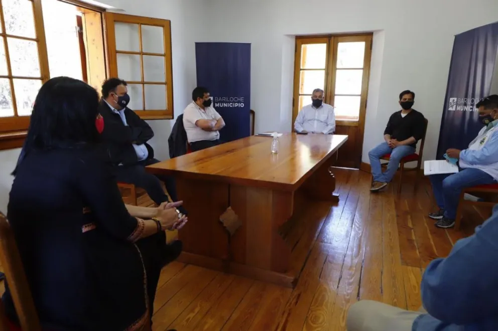Transporte: Gennuso se reunió con delegados de UTA, pero no se logra destrabar el conflicto