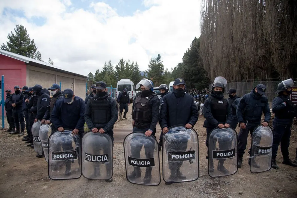 Sin incidentes, fueron liberados todos los detenidos por el desalojo en El Foyel