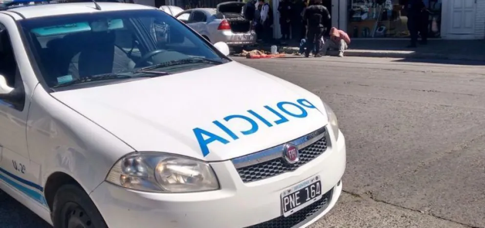 Esquivó la línea de cajas con un carrito lleno de mercadería pero fue descubierta