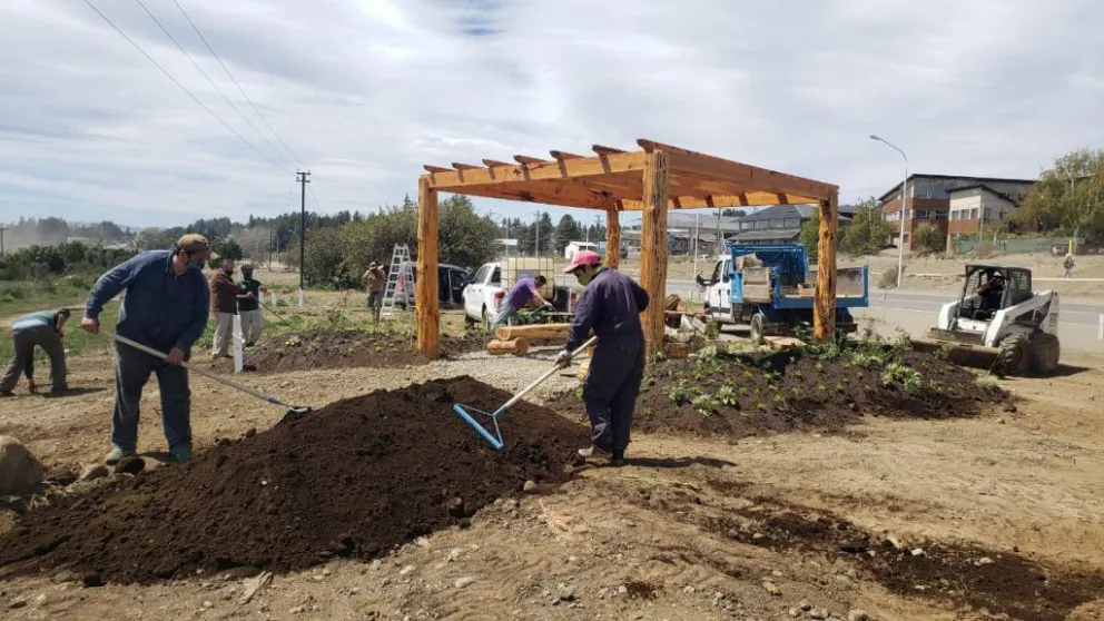 Se instaló una pérgola en el Paseo del Este