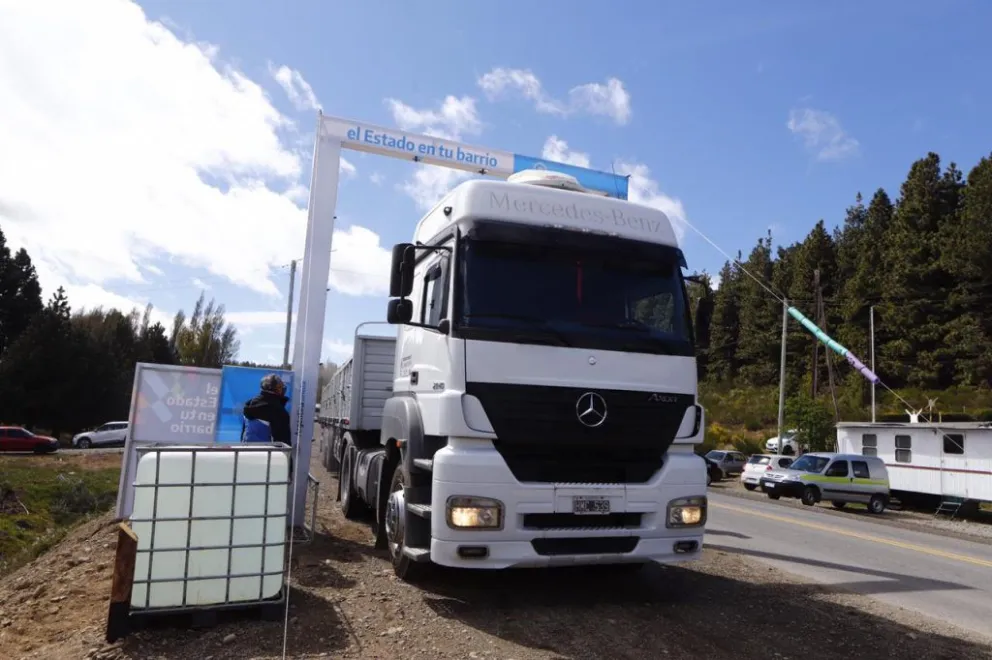 Comienza a funcionar el arco sanitizante en el ingreso Este de Bariloche