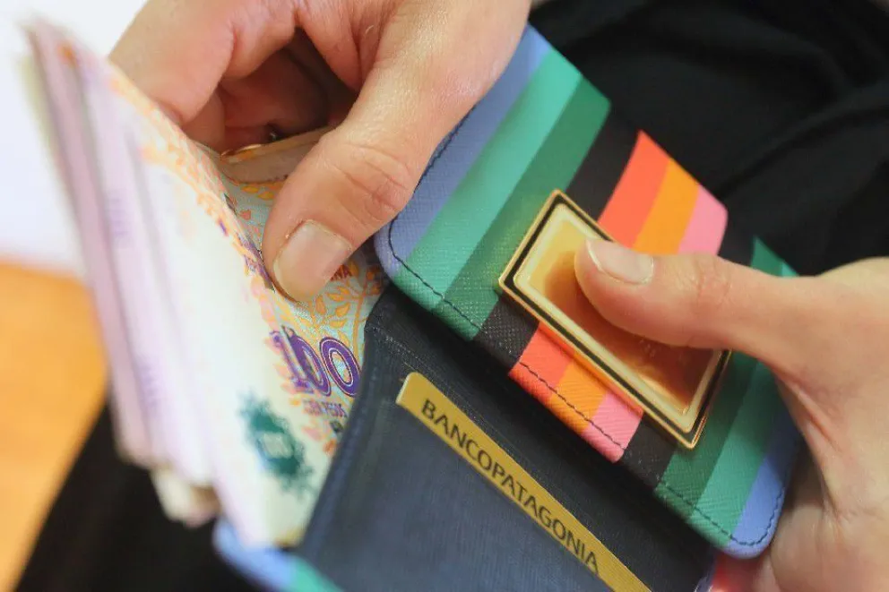 El 3 de marzo comienza el pago de salarios a estatales