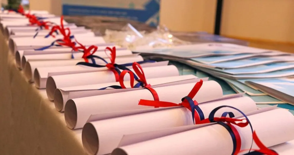 Actos de egreso: Trabajan en un protocolo para que puedan realizarse de forma presencial