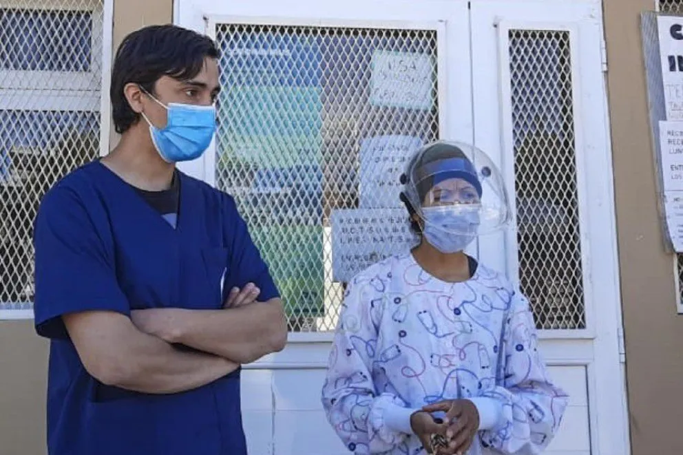 Casa por casa: Desde Salud censan a los vecinos de La Habana