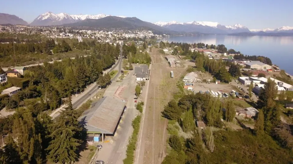 Arriban los primeros colectivos desde Buenos Aires
