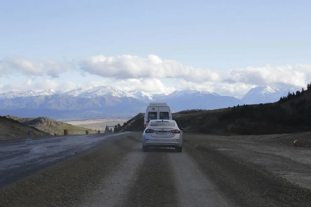 Ruta 23: El ministro Valeri demandó la continuidad de la obra