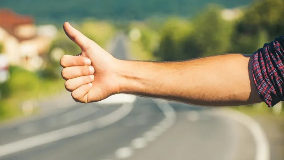 Crean un grupo Whatsapp para trasladarse a dedo