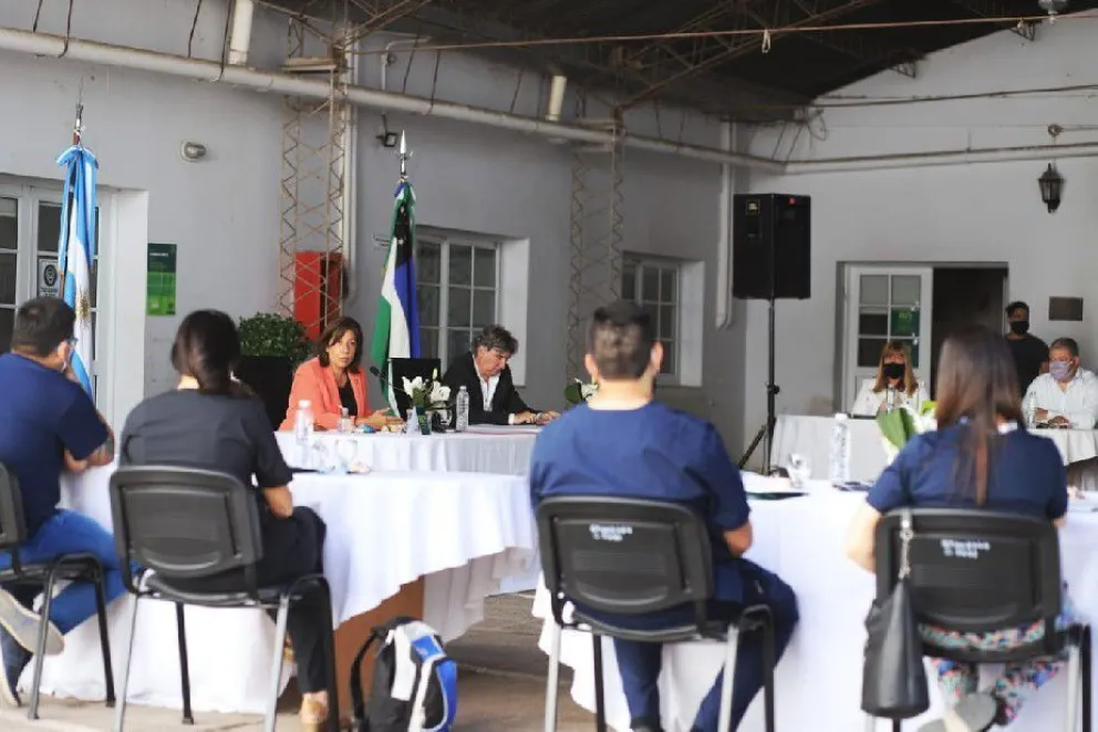 Se confirmó un "plus" para trabajadores de la salud y esenciales