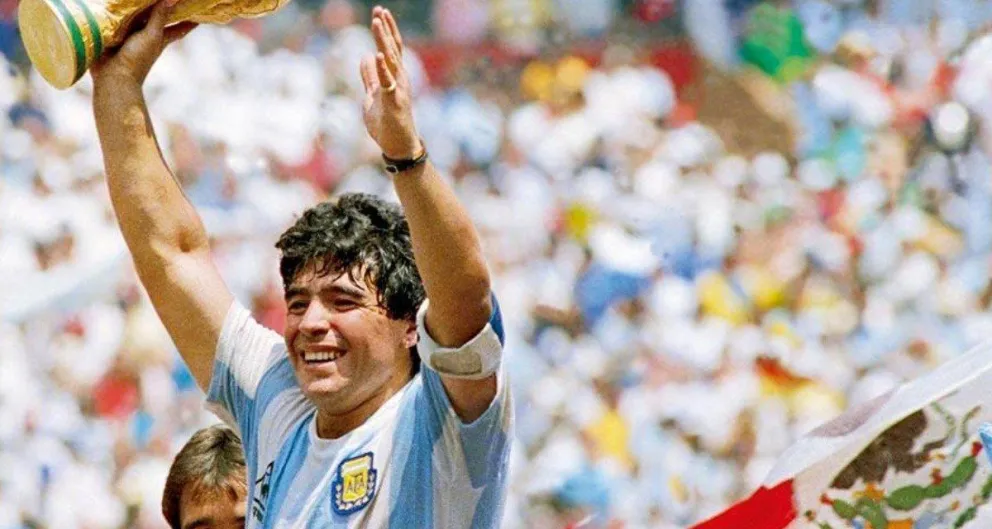 El Presidente decretó tres días de duelo nacional por la muerte de Maradona