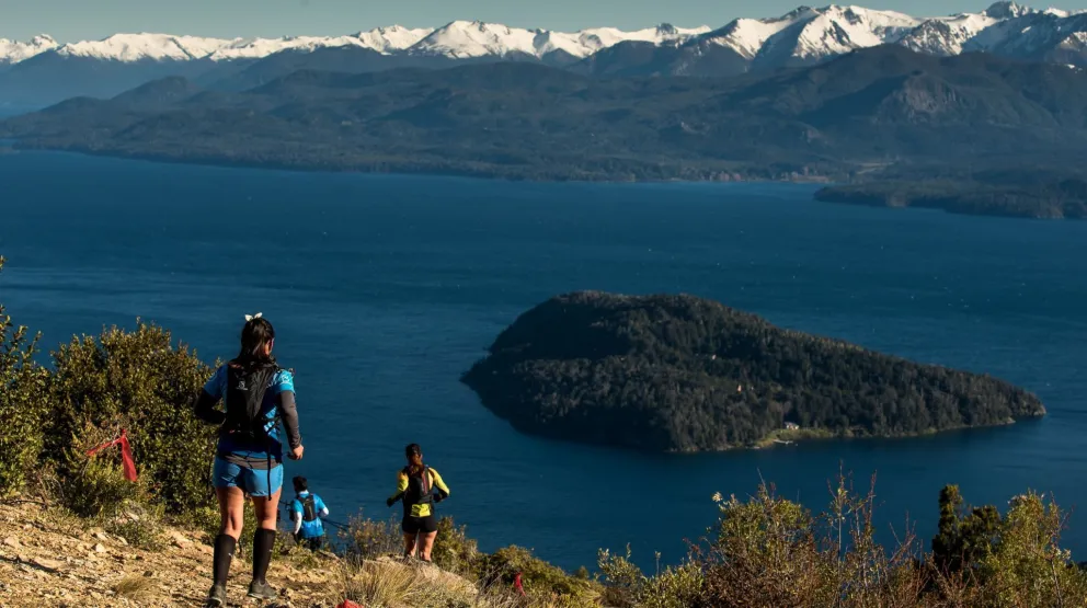Las primeras huellas en la montaña estarán en Bariloche