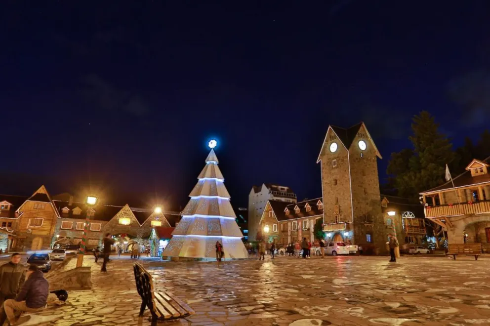Mar del Plata, Bariloche y Villa Gesell, lideran el ranking de lugares para viajar en Navidad. (Foto Chiwi Giambirtone)