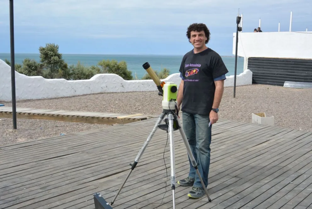 Galperín: “Es un evento extraordinario ver un eclipse, donde se va a hacer de noche en pleno día”