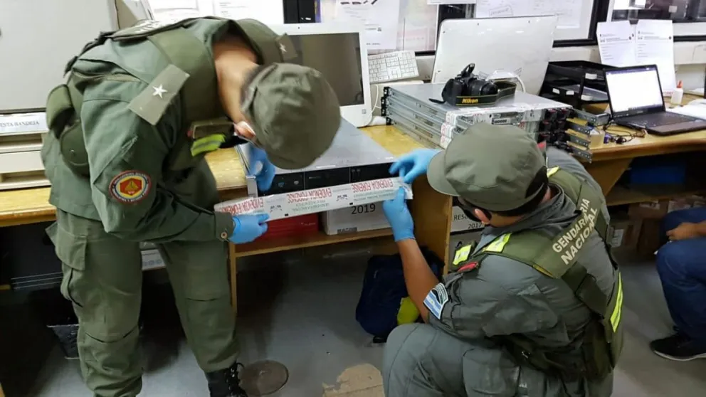 ¿Qué relación tiene el allanamiento en Altec, en Bariloche, con un fraude correntino?