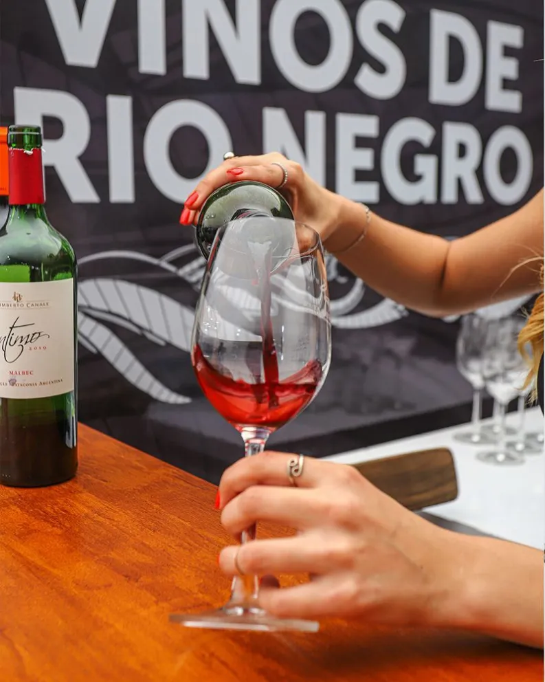 El Centro Cívico se llena de espíritu navideño con una feria regional