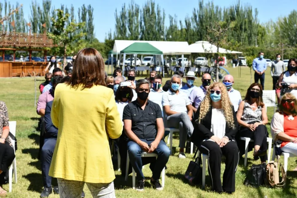 Carreras y sus ministros fijaron el programa de trabajo para el 2021