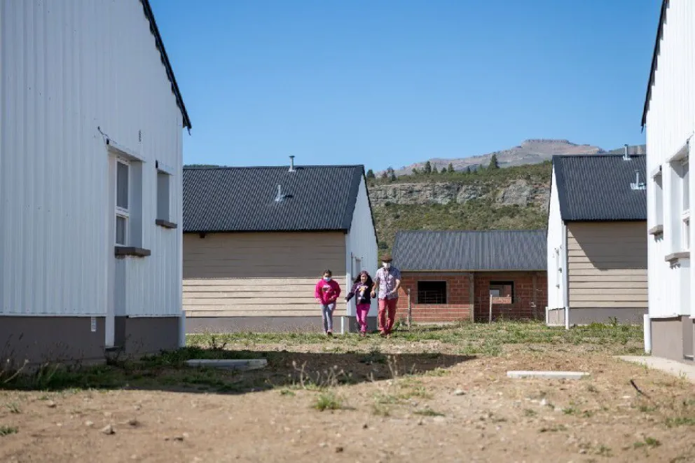 Viviendas de los Altos del Este: avanza la instalación de servicios