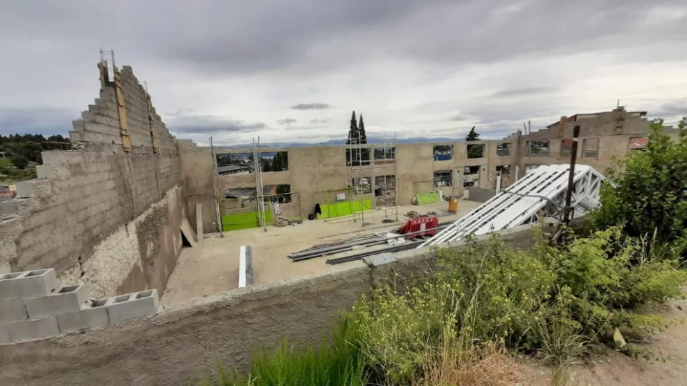 Se construye el Centro Municipal Social, Cultural y Deportivo N°4