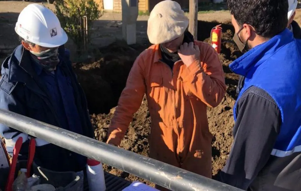 Esta semana finaliza la colocación de cañerías en la obra de red de gas en Pampa de Huenuleo