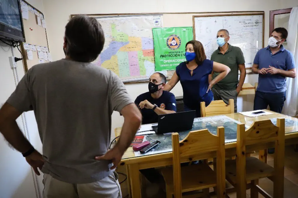 Carreras anunció la declaración de la emergencia por los incendios en El Bolsón