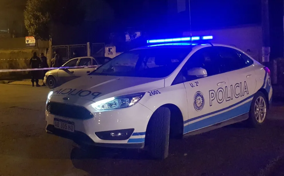 Un grupo de jóvenes realizaba una fiesta clandestina en el Skate Park