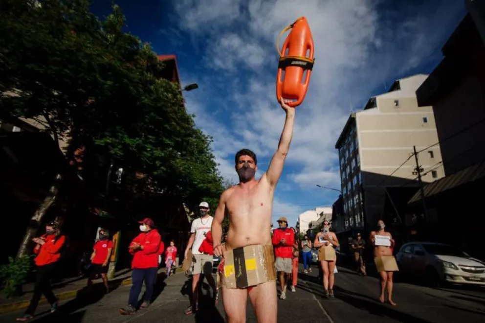 El municipio reincorpora a los 39 guardavidas