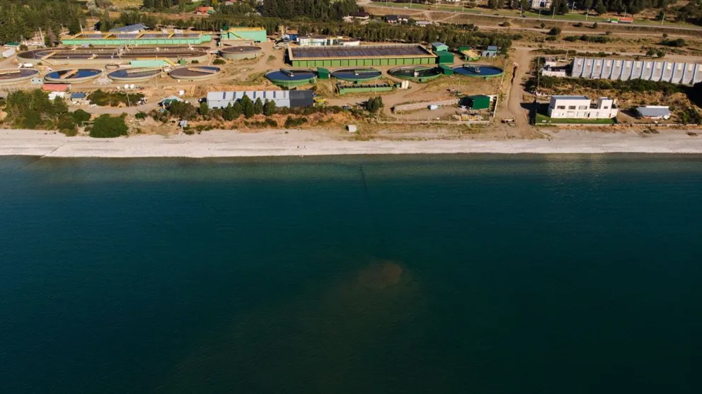 Solo hay 27 mil conexiones a las cloacas en Bariloche.