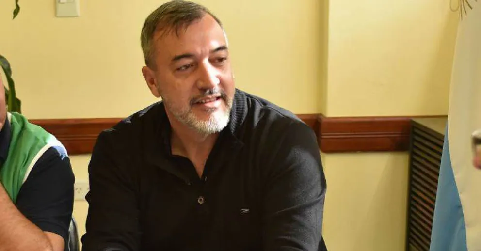 Vacunas VIP: “No es un error, es un accionar ilegal que afecta el derecho de las mayorías”, sentenció Aguiar