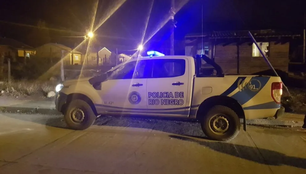 Chocaron, se negaron a entregar la documentación a la policía y terminaron detenidos